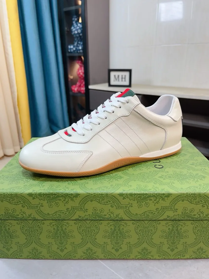 Men's shoes 💰458🌹🌹[GUCCI] Gucci's new lace-up casual men's shoes are on the market first, and the materials and workmanship are superior to all versions on the market. The highest quality shipped first-layer cowhide with imported original perforated materials➕Genuine leather lining, privately molded soft outsole, high foot comfort, imported special materials highlight the brand's unique charm, high-end customization 38-44